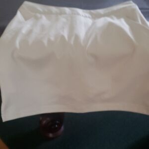 Greg Norman Collection Cream Golf  Skirt